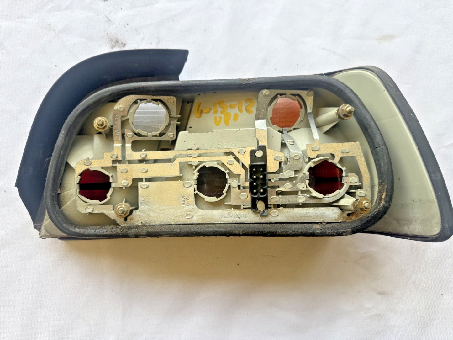 BMW OEM E36 M3 Coupe Rear Left Tail light 63218353273 29549012