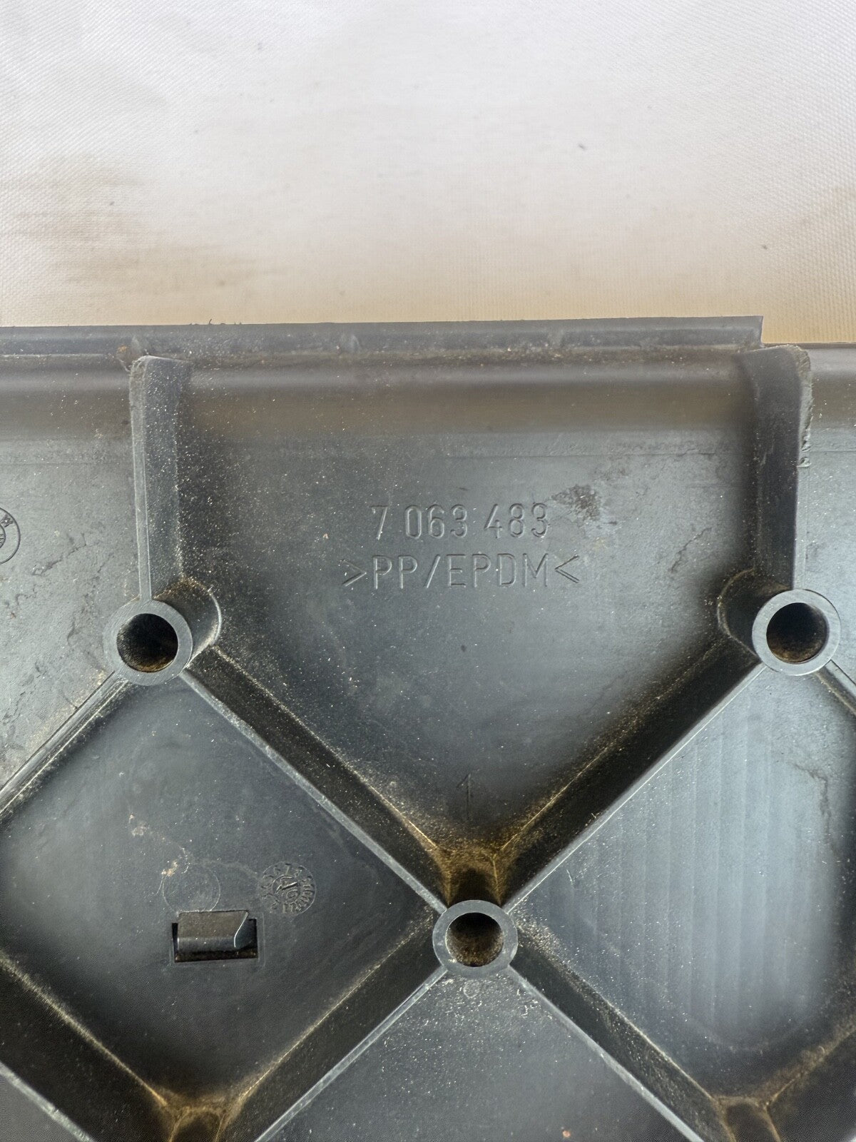 OEM BMW 5 Series E60 E61 Glove Box Fuse Carrier Cover w/ Insert 51167063483