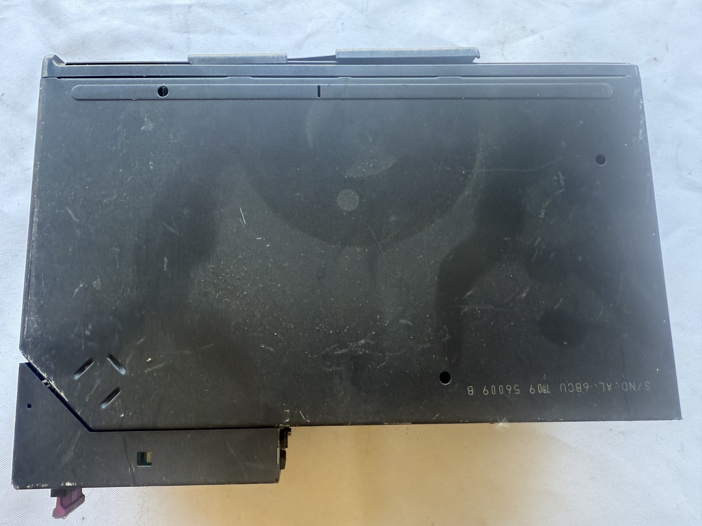 BMW OEM 6 CD Changer E36 E46 E39 X3 X5 Z3 Z4 82111469404