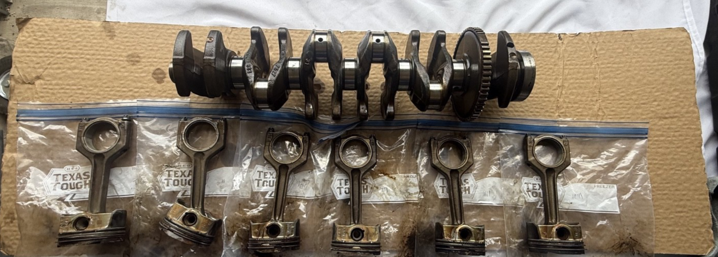 BMW OEM N54 Crankshaft 6-Bolt w/ Rods & Pistons
