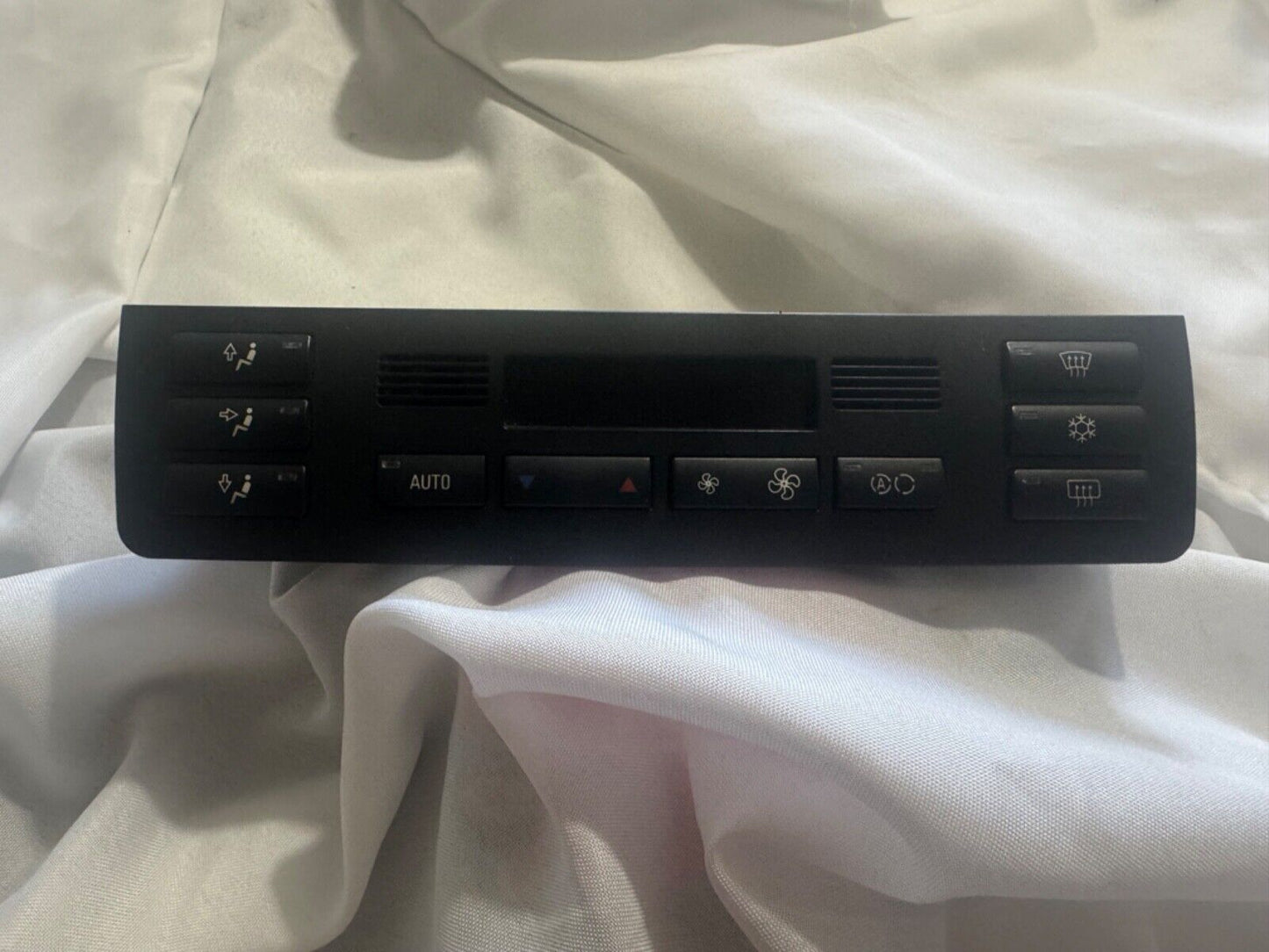 BMW E46 Dash Heater A/C Climate Control Unit 64116917004 OEM