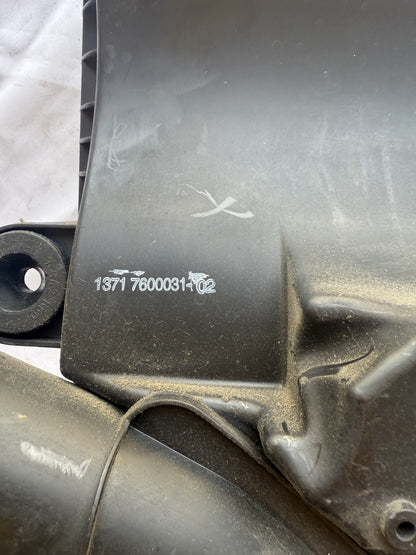 BMW OEM Intake Muffler E90 E91 E92 E93 E60 E61 13717556547