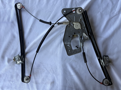 BMW OEM 95-03 E39 Electric Window Lifter Front Left Driver w/ Motor 51338252393
