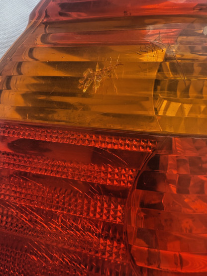 BMW OEM E46 Sedan Left Rear Tail light 63216946533 388021