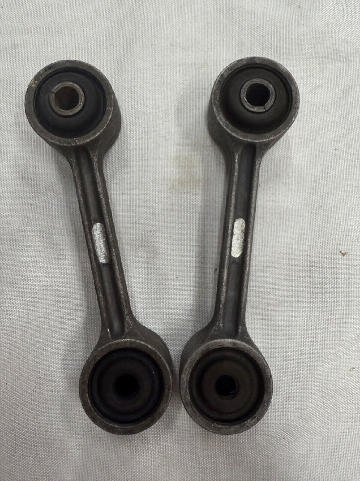 BMW E30 E36 E28 E24 E23 Z1 Rear Stabilizer Link 33551124375 Set of 2