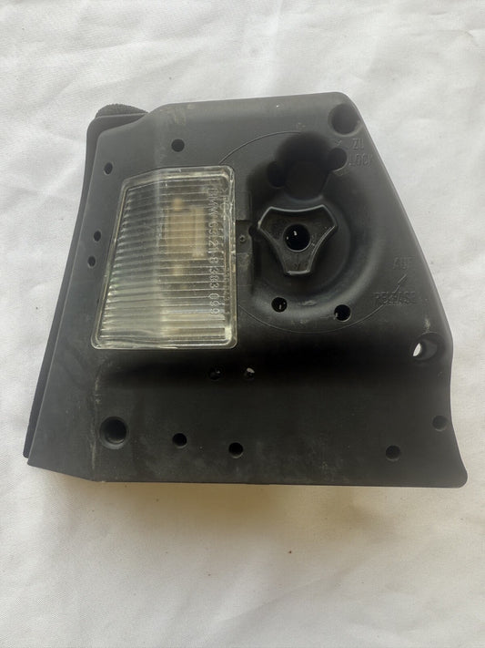 BMW OEM E46 Sedan Tail Light Bulb Socket Cover 63217165865 63216907935