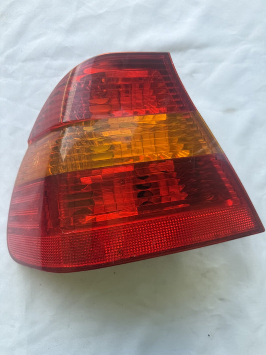 BMW OEM E46 Sedan Left Rear Tail light 63216946533 388021
