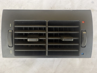 BMW OEM E39 Rear Air Vent 64228376150