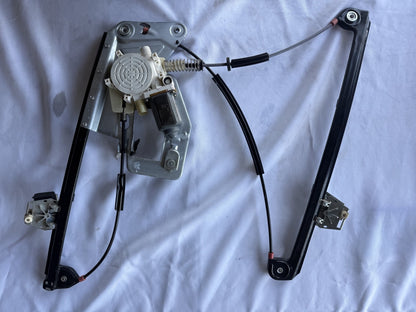 BMW OEM 95-03 E39 Electric Window Lifter Front Left Driver w/ Motor 51338252393