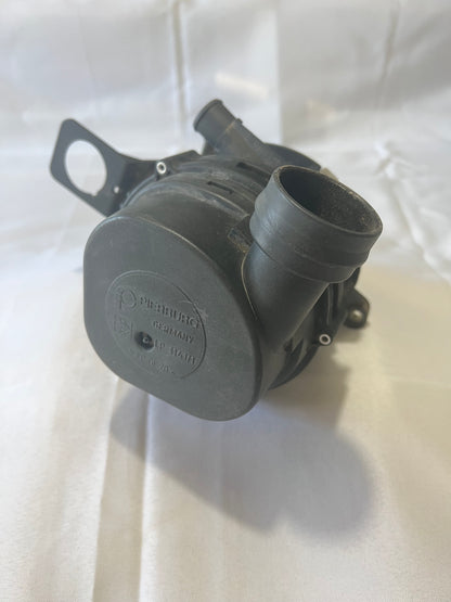 BMW E36 M3 328 323 Air Injection Secondary Smog Air Pump / Bracket 1744490